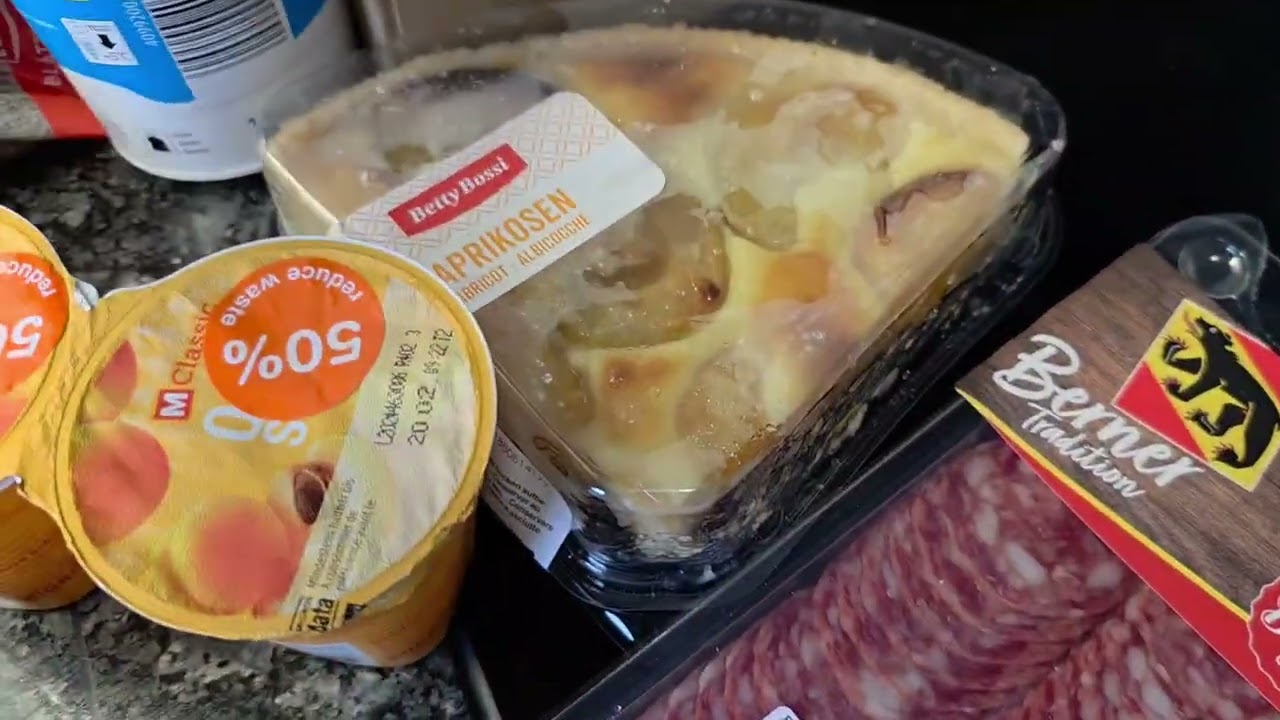 Подарок к 8 Марта? 🌹 Огромная распаковка продуктов в Берне | Будни Ланы и Татьяны!