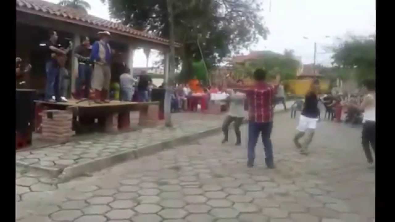 chicho ramos  en la fraternidad de Huacareteños