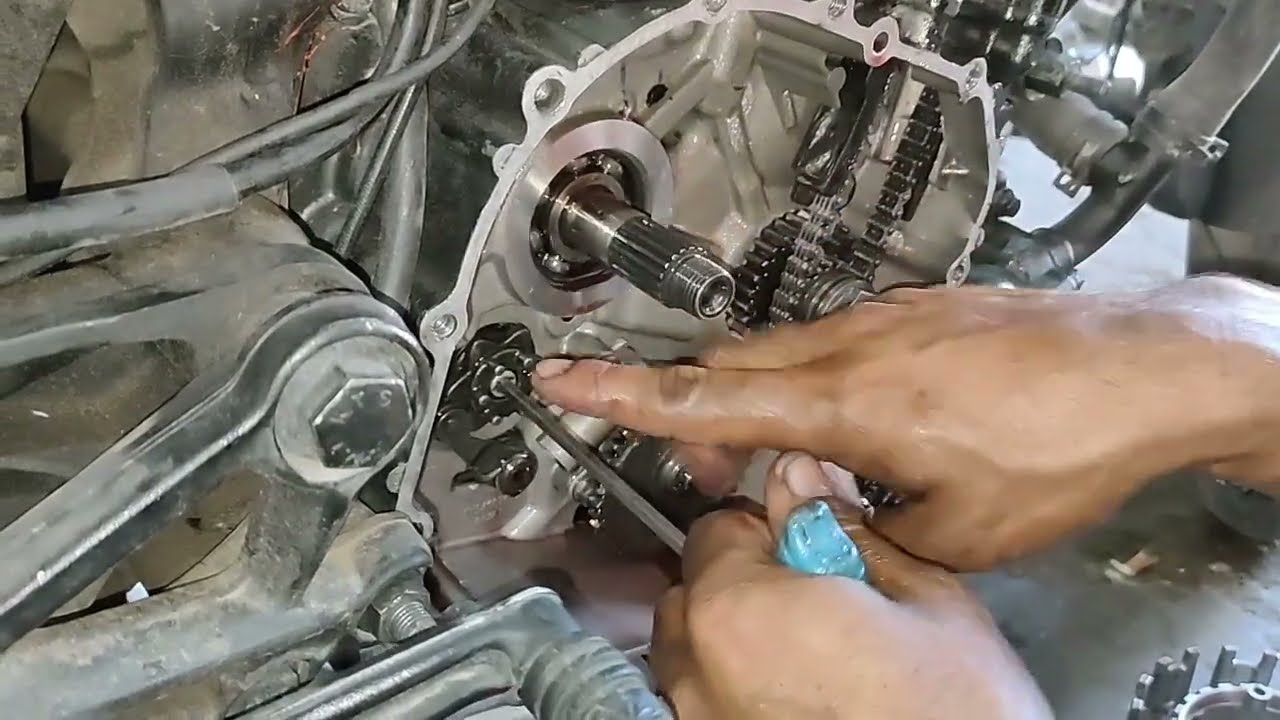 KTM -Gear Shifting problem- how to fix Duke RC model #ktm