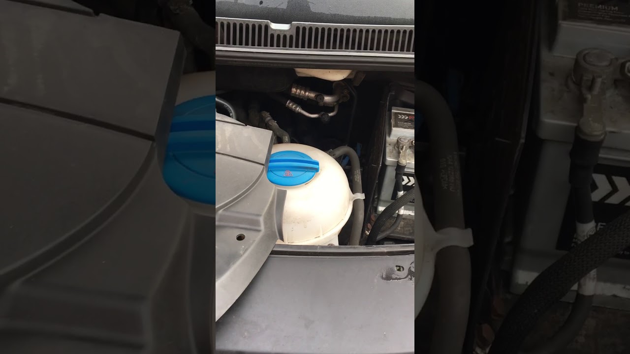 VW T5 2011 windscreen washer fuse replacement