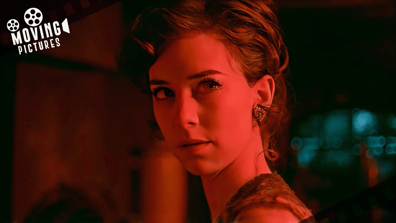 Margaret And Tony Get Red Hot In The Dark Room | The Crown (Vanessa Kirby, Matthew Goode)
