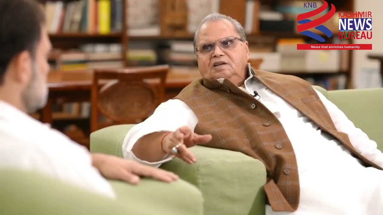 Rahul Gandhi Interviews Former J&K Governor Satya Pal Malik, Discusses the Pulwama Attack