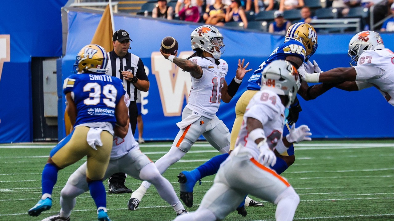 Kaidon Salter Throws His FIRST CFL Touchdown!