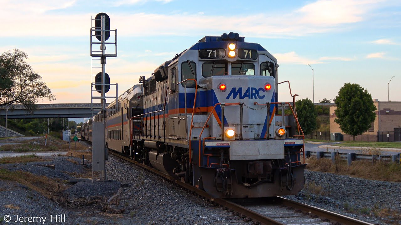 MARC GP39H-2 Leading into Frederick's East Yard