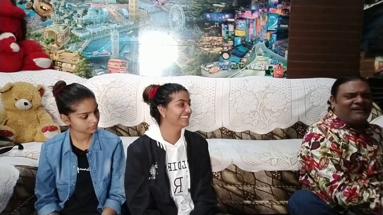 Nooran Sisters - Singing With Family - Father Gulshan Meer and Younger Sister Ritu meer