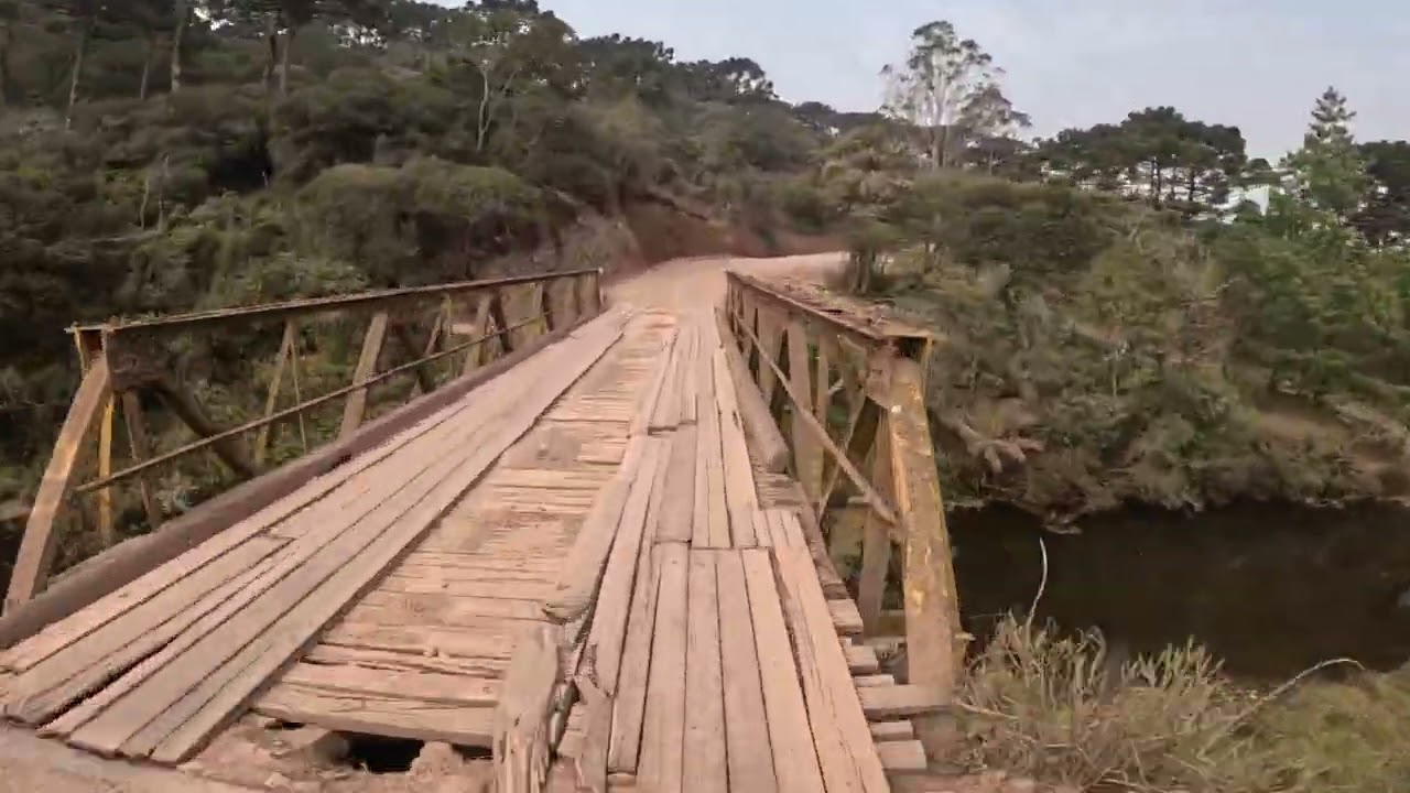 Estrada São José dos Ausentes até asfalto  da descida da serra da Rocinha.
