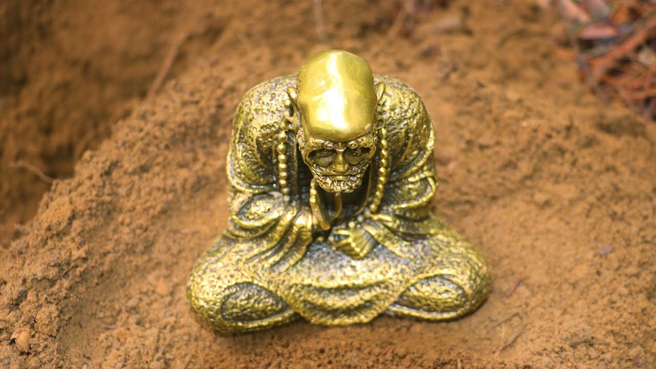 I found a solid gold statue worth $800,000 in 6 hours!!