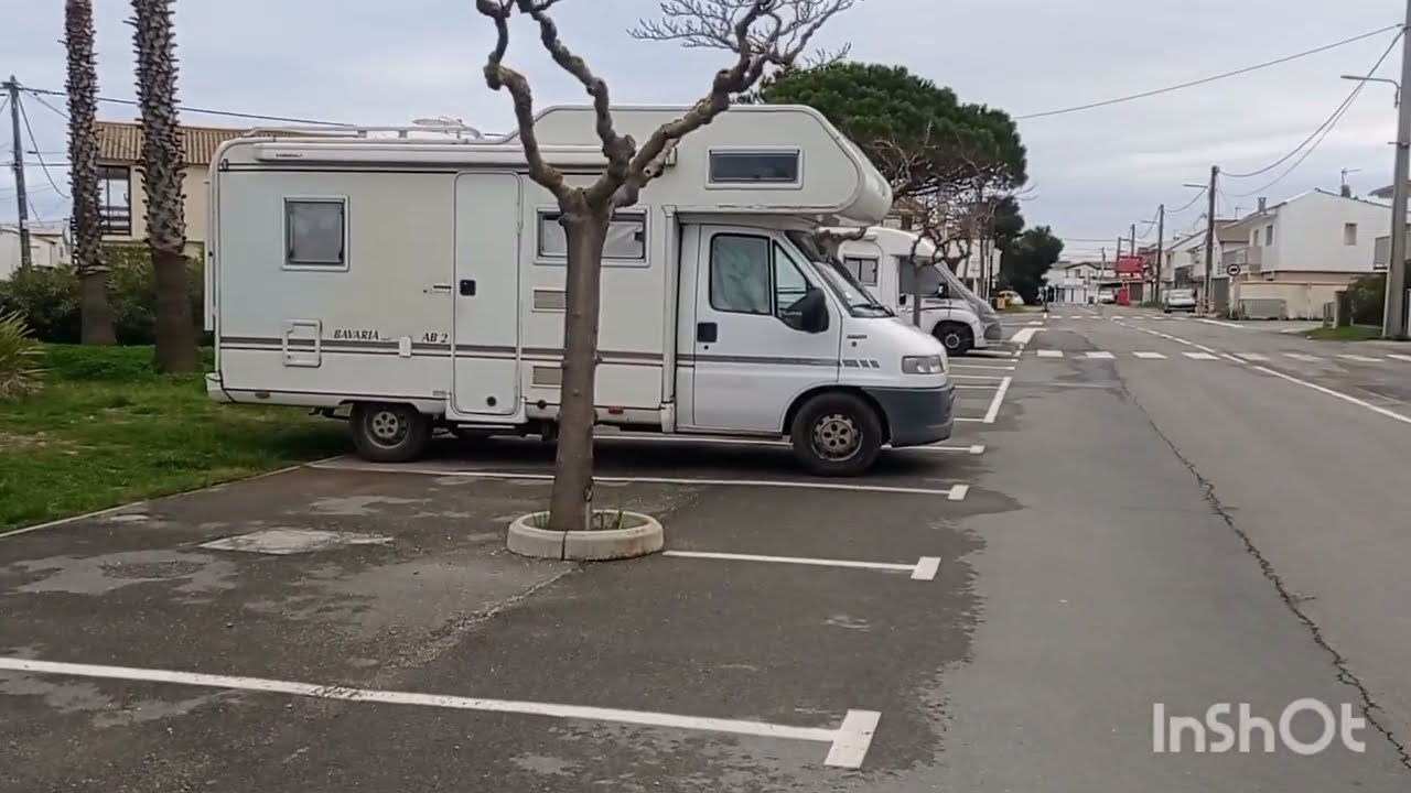 NOUS ÉTIONS A GRUISSAN PLAGE AVEC LE CAMPING CAR (OCCITANIE)