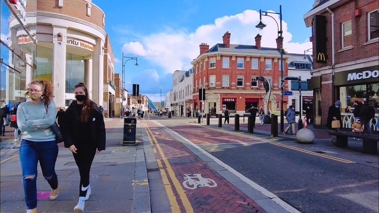 Walking in Watford | Watford Hertfordshire | Watford High Street