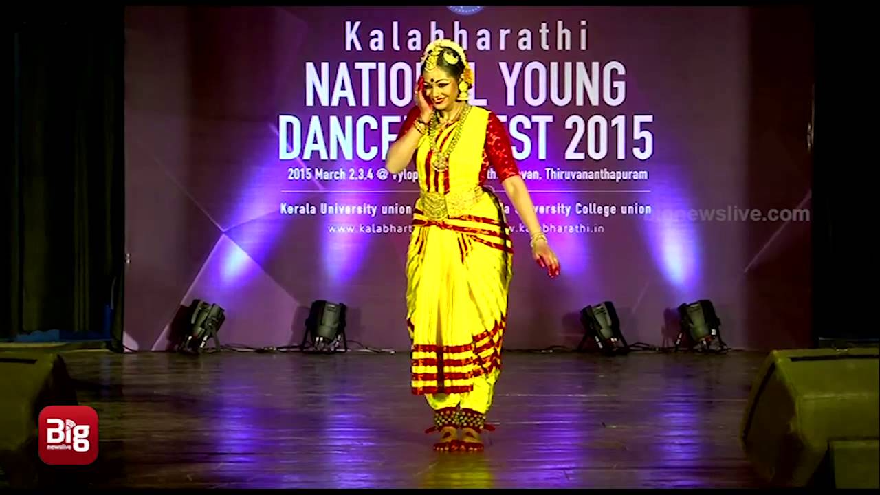 Bharathanatyam by Aishwarya Raja 2 in Kalabharathi National Dance Music Fest 2015 Trivandrum