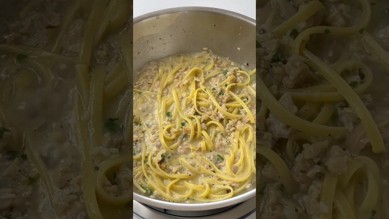 Linguini & Clam Sauce