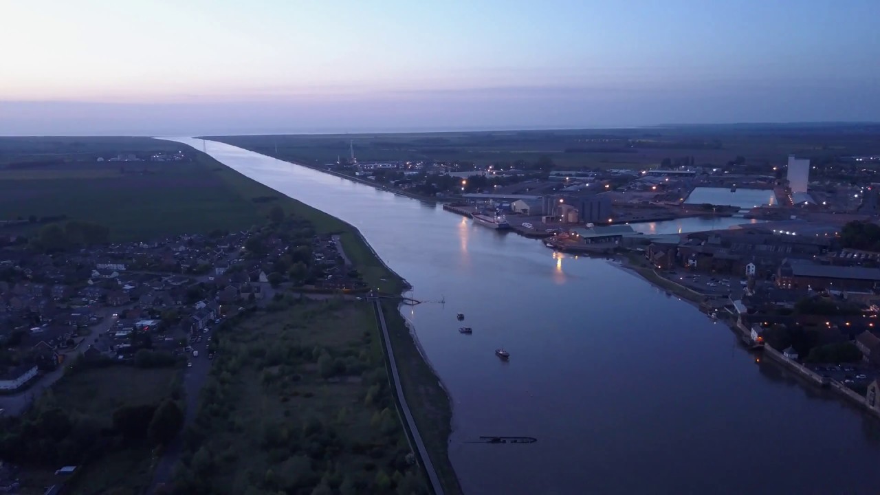 Norfolk Kings Lynn Great Ouse - West Lynn (2017) DJI MAVIC 4K 30 FPS