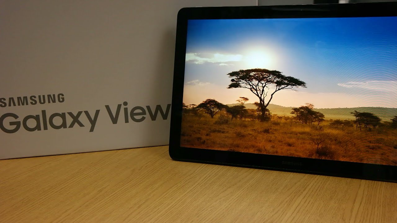 Samsung Galaxy View 18.4 Inch Tablet - Unboxing & Hand's On