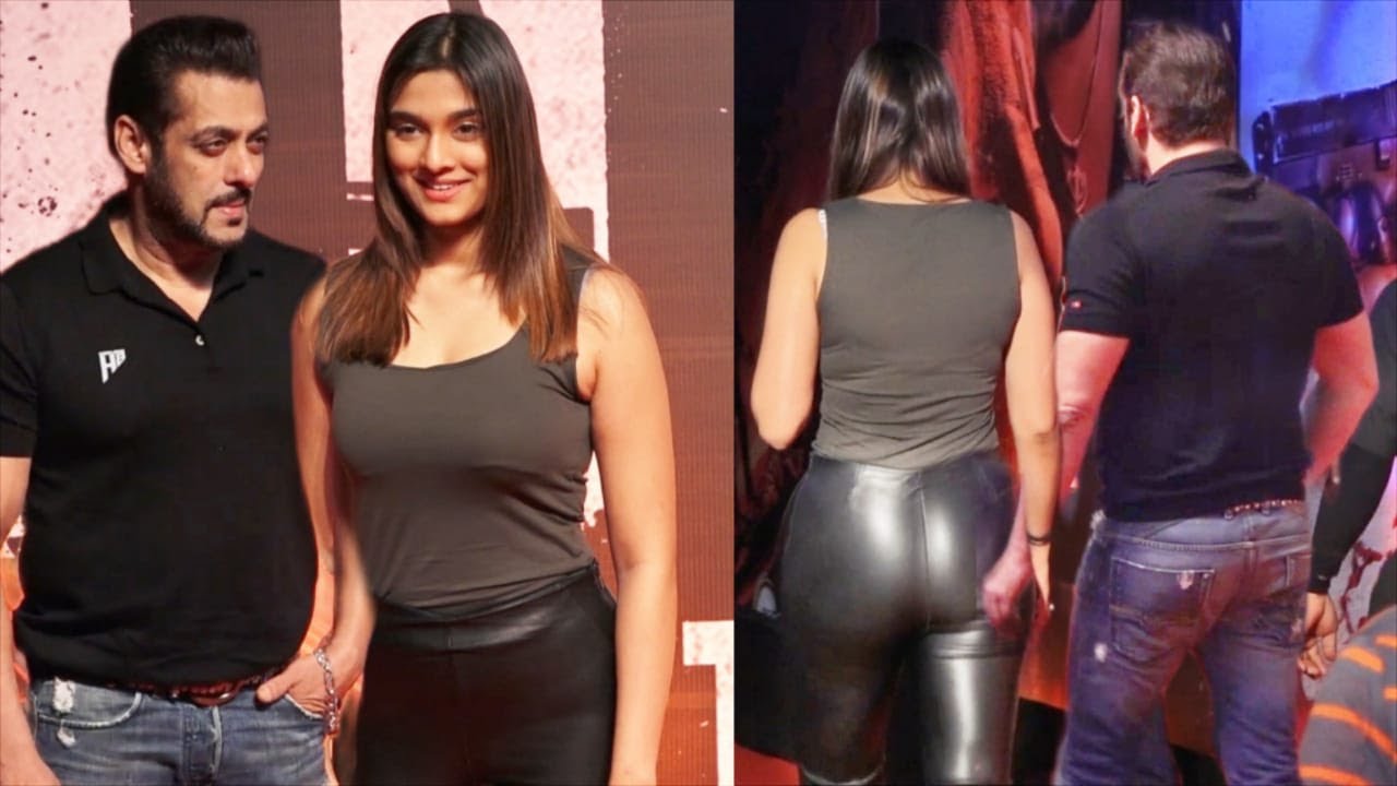Saiee Manjrekar and Salman Khan Stylish Entrance on Antim The Final Truth Screening Lovely Pair