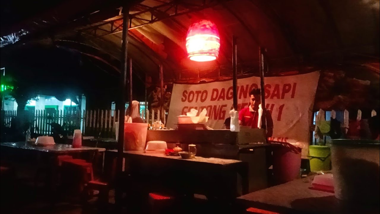  NYOBAIN SOTO DAGING GENTONG MERAH SRENGAT BLITAR! KUAHNYA MANTAP & DAGINGNYA EMPUK! 🍲🐄