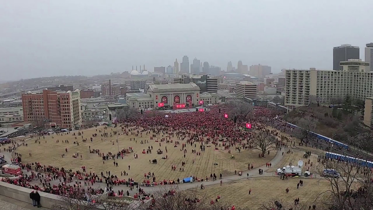 TIMELAPSE: Kansas City Chiefs Super Bowl Parade