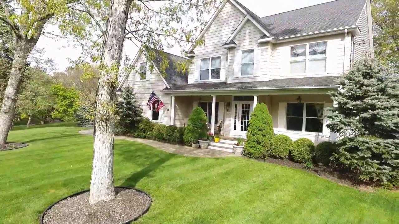 HD HOME TOUR - 65 Highland Down, Shoreham NY - House for Sale