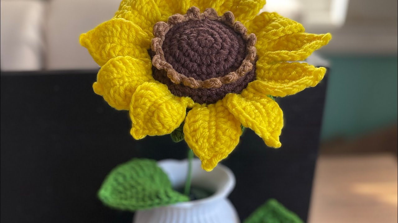 Girasol 🌻 de 12 petalos sin alambre paso a paso 🥰🧶