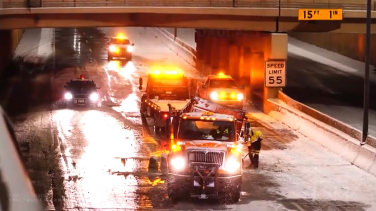 12-25-2020 Detroit, MI - Multiple Devastating Accidents From Christmas Snowstorm - Freeway Closed