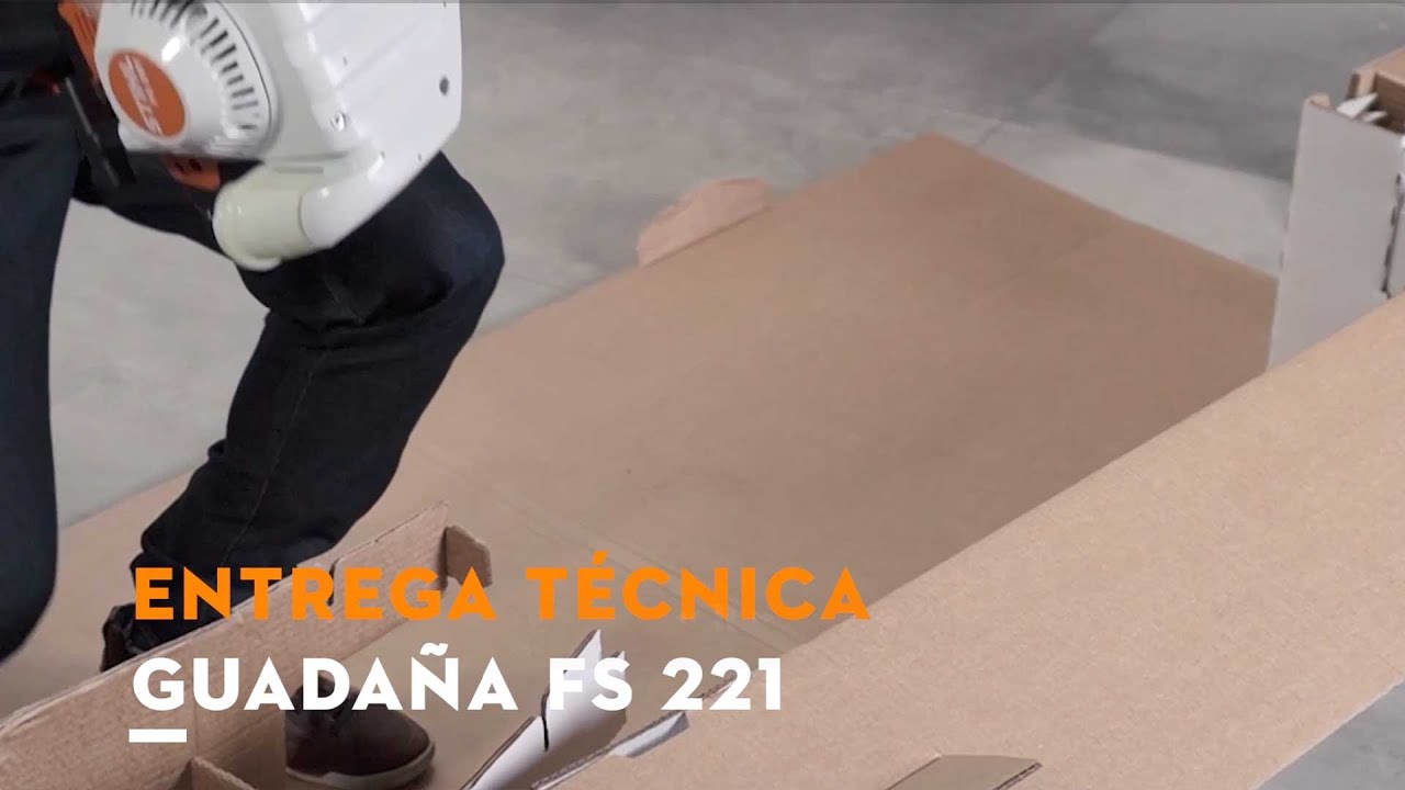 Entrega técnica guadaña FS 221 | STIHL