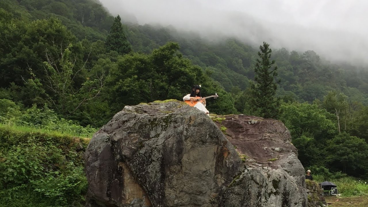 Ichiko Aoba Plays Live on a Rock