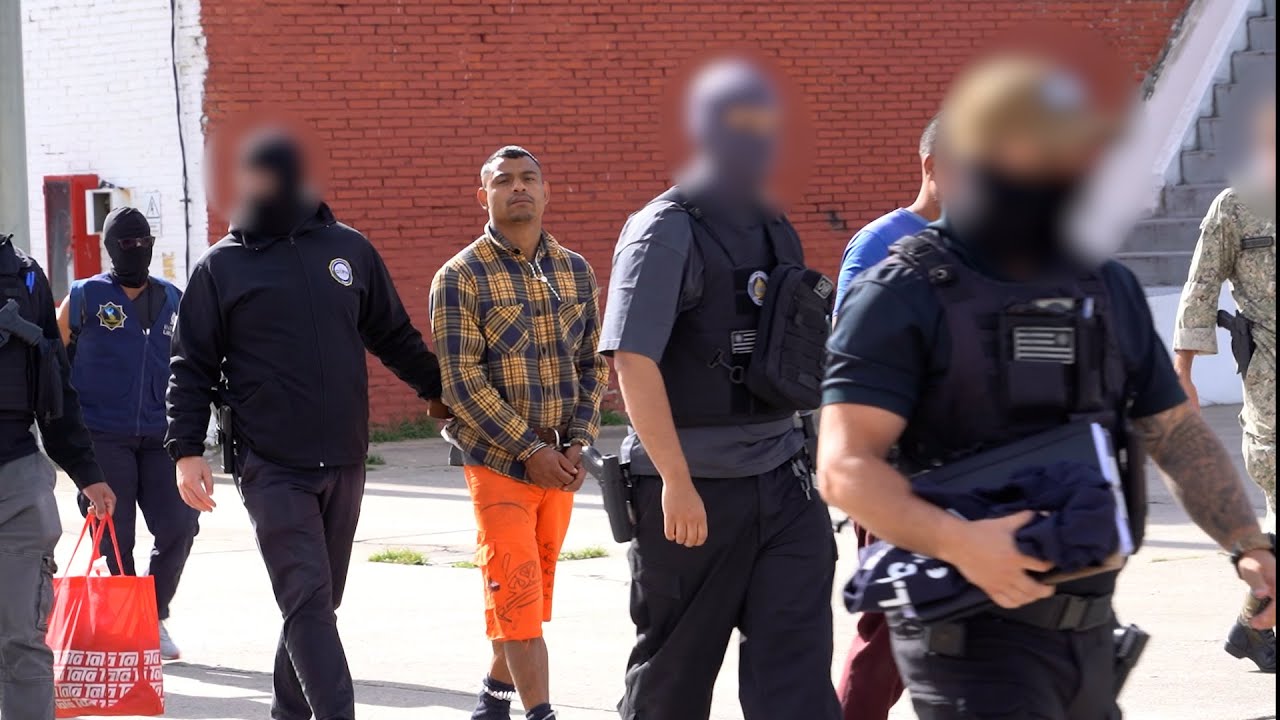 Tres personas fueron extraditadas a Brasil por requerimientos de INTERPOL