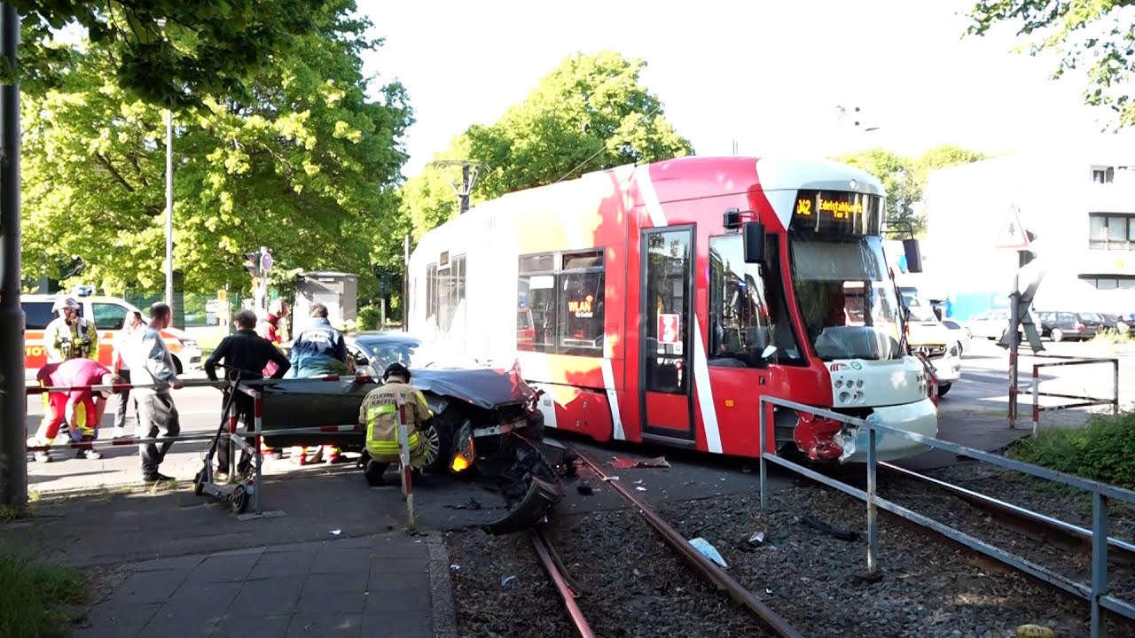 Straßenbahn entgleist: Unfall in Gartenstadt fordert verletzte Person| 08.05.2022