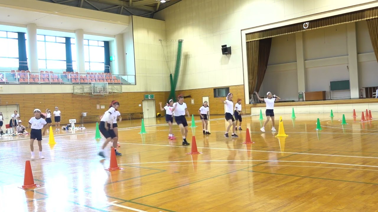 11月9日、YJC学園&提携校合同運動会。YJCダンススタジオ(YJC学園)「NewJeans」