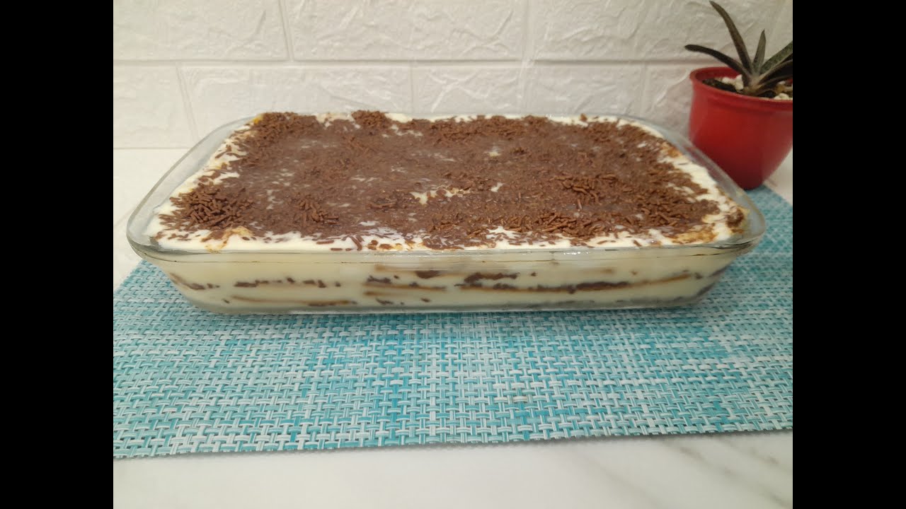 O melhor doce com bolacha salgada ( chapéu de napoleão)