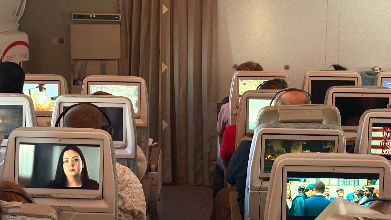 Emirates Flight Experience: EK184 Brussels (BRU) to Dubai (DXB)