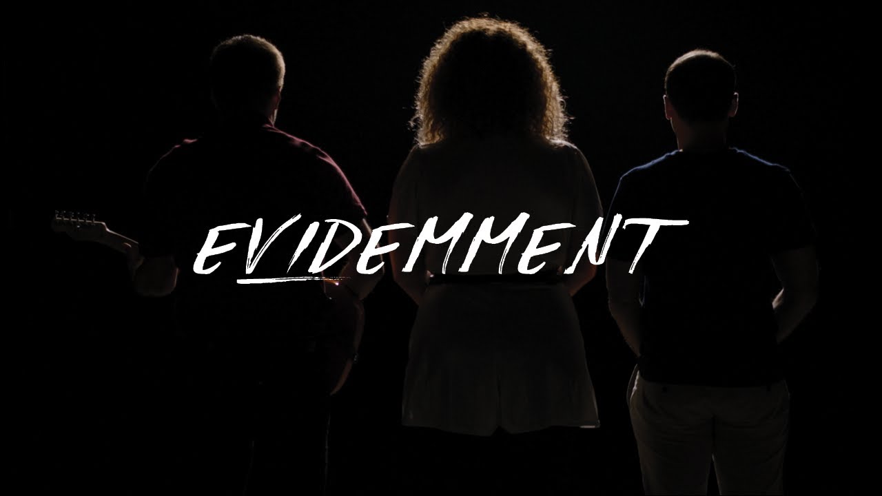 Trois Caf&eacute;s Gourmands - Evidemment [Clip officiel]
