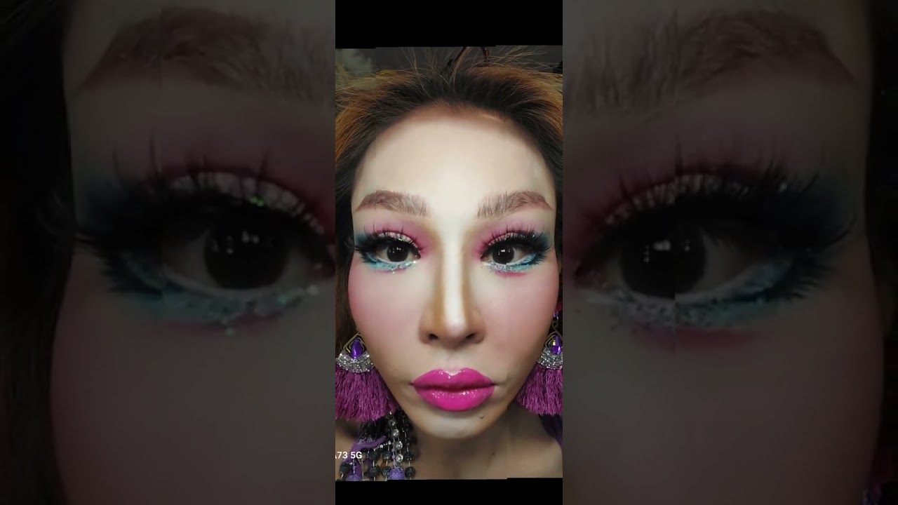 ชมพูฟ้า