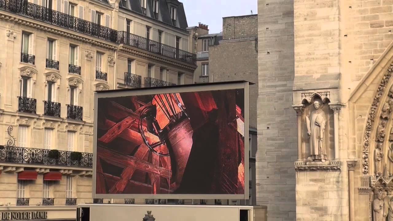 Sonnerie des 8 cloches et des 2 bourdons de Notre Dame de Paris