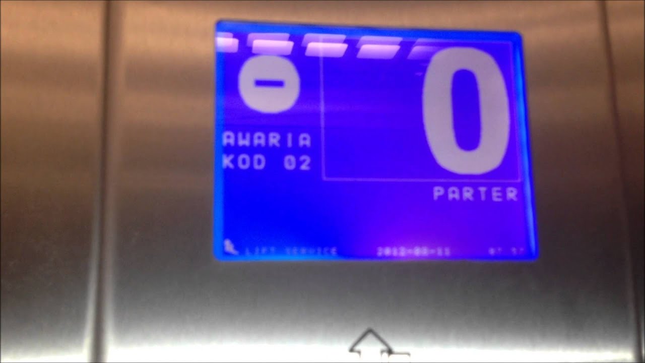 Got STUCK in a lift/elevator with a HARD STOP