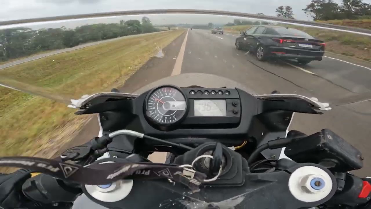 TEST RIDE KASINSKI COMET 650