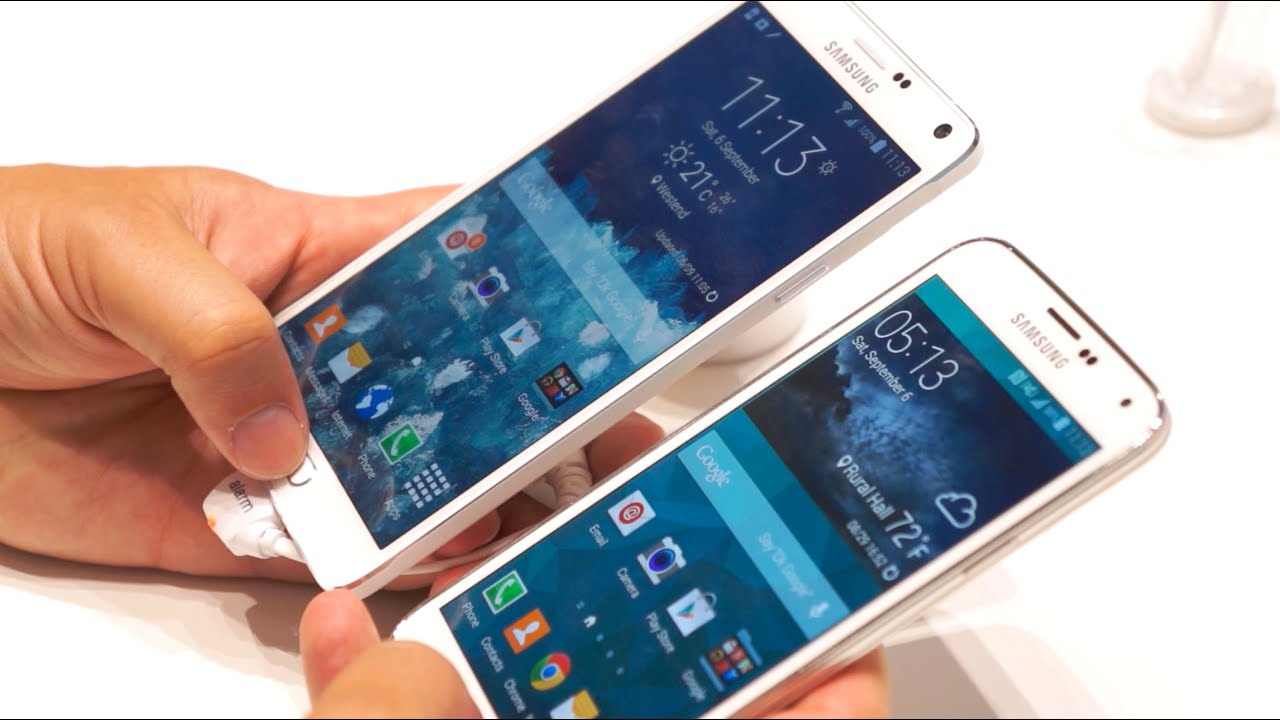 Galaxy Note 4 vs Galaxy S5: Show Floor Comparison | Pocketnow