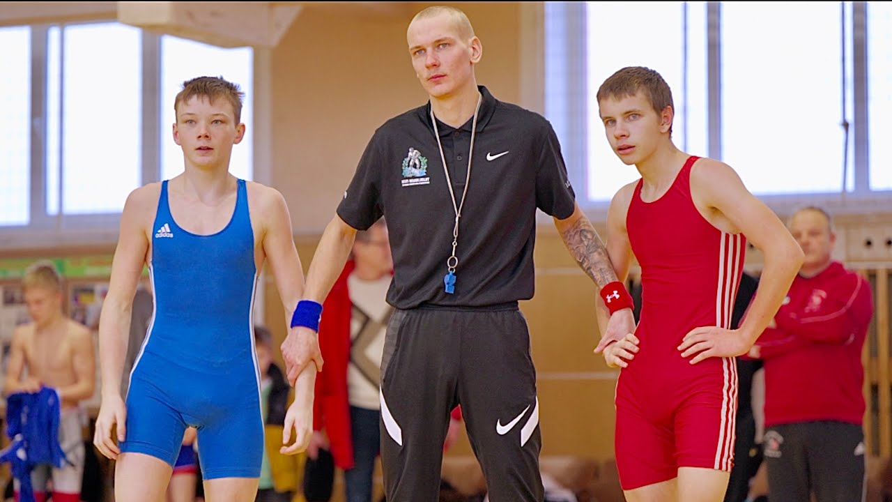 U17 D. Rozkov (EST) vs A. Hudjakovs (LAT) 48kg. Youth boys greco-roman wrestling.