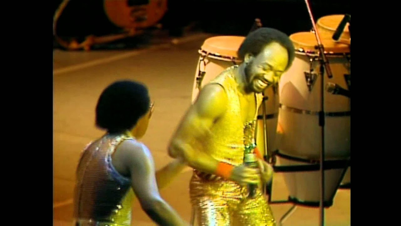 Earth, Wind & Fire Live 1981 Sing A Song