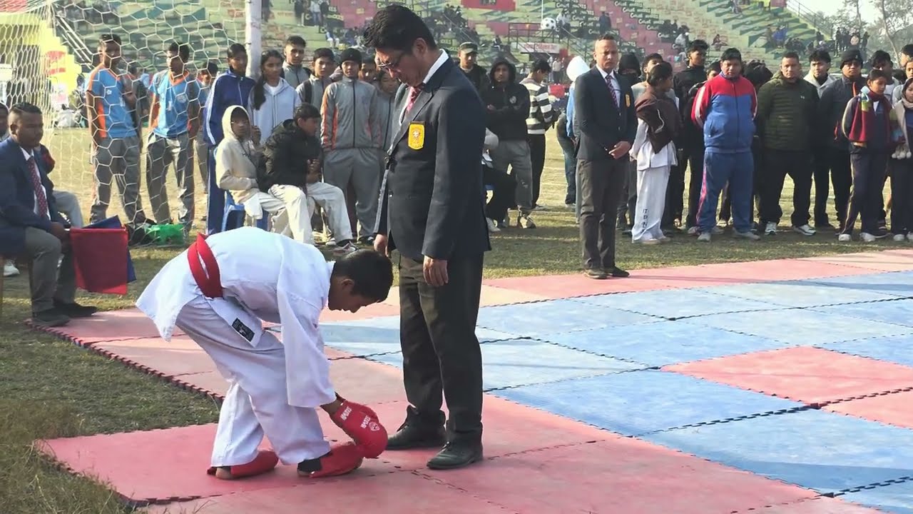 कराँते खतरा लडाइ omg 🙄