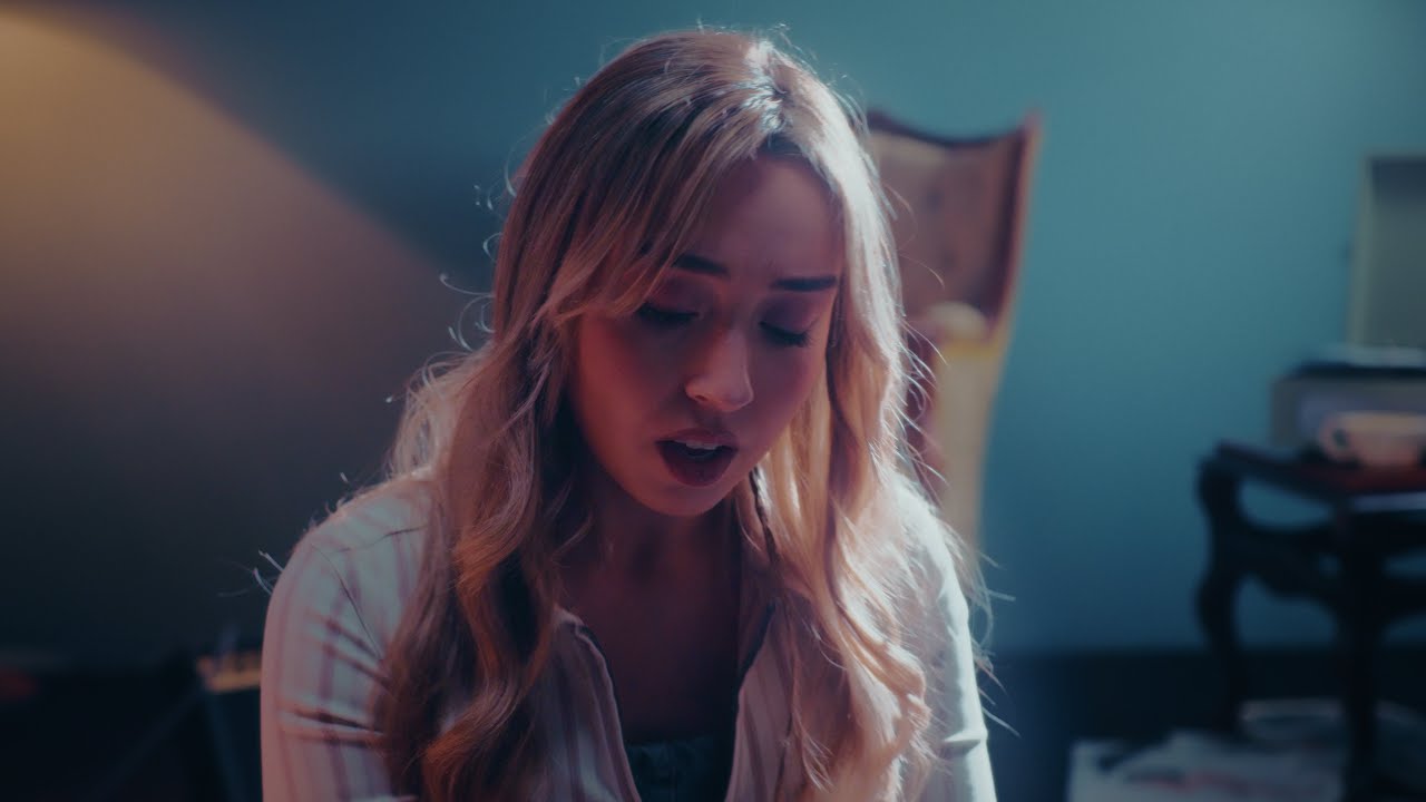 Mireia Mínguez  - Como si no fuera mía (Videoclip Oficial)