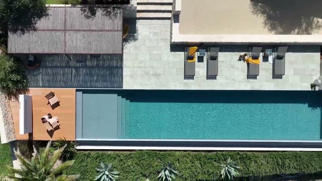 TOUCH Prestige la piscina da sogno realizzata da Inaqqua