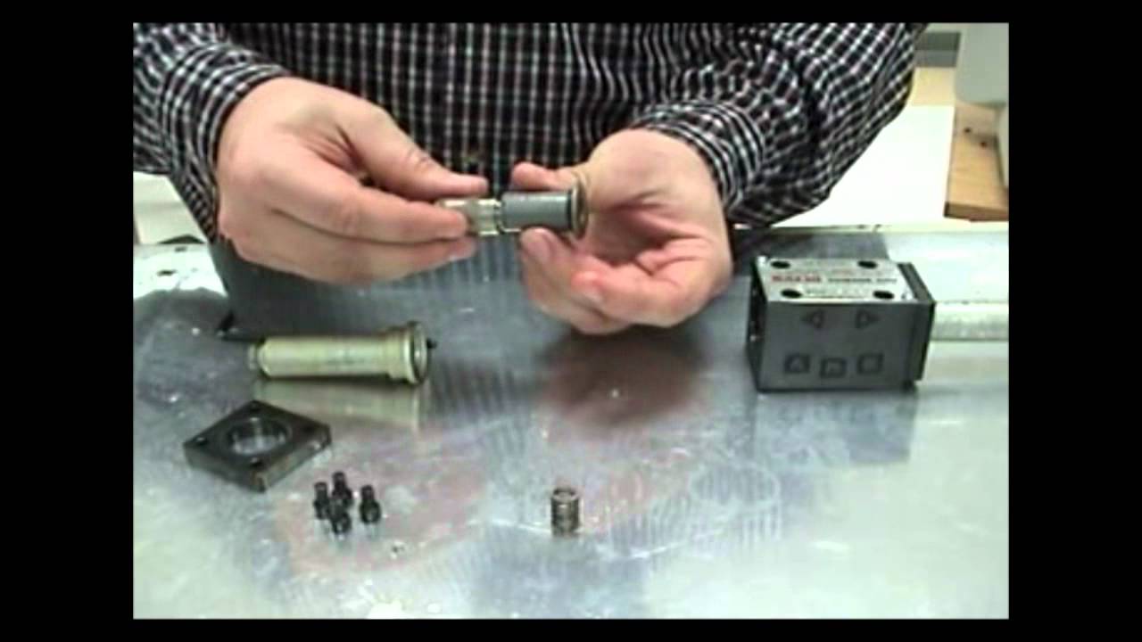 Hydraulique - Inspection d'un distributeur à commande électrique