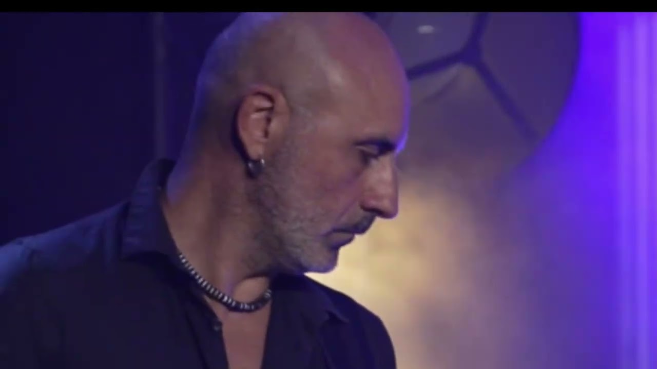 Vieni qui
