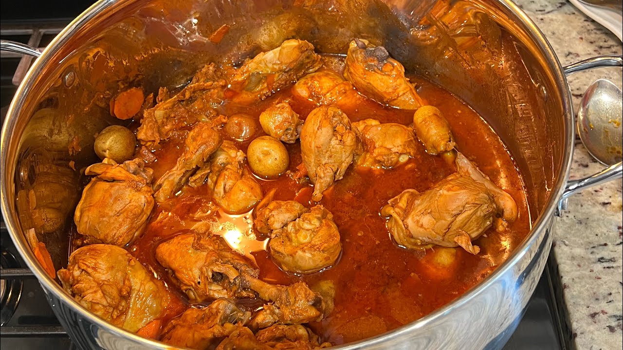 Preparando un Estofado de Pollo al Estilo Andariego🍗⭐️