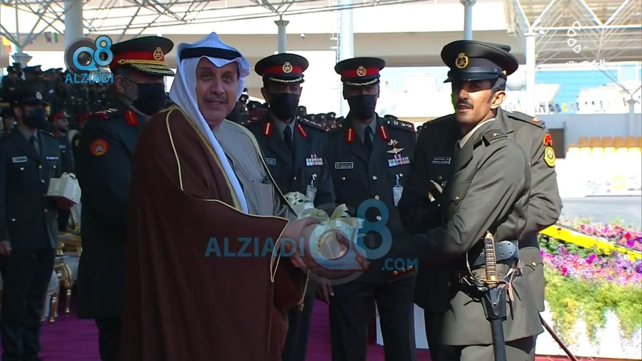 بحضور وزير الدفاع الشيخ حمد جابر العلي حفل تخريج الطلبة الضباط الدفعة 48 من كلية علي الصباح العسكرية