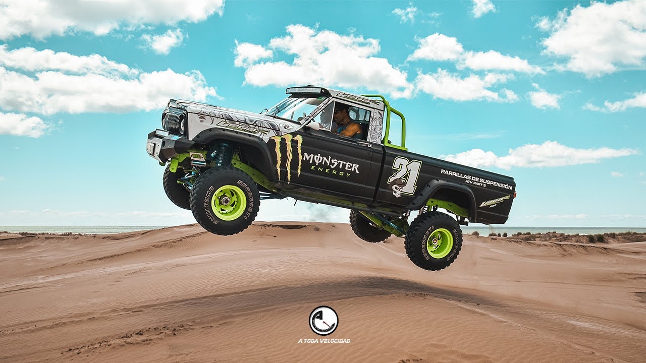 CAMIONETA JEEP IKA GLADIATOR T80 AÑO 1969 CON MOTOR V8 200HP