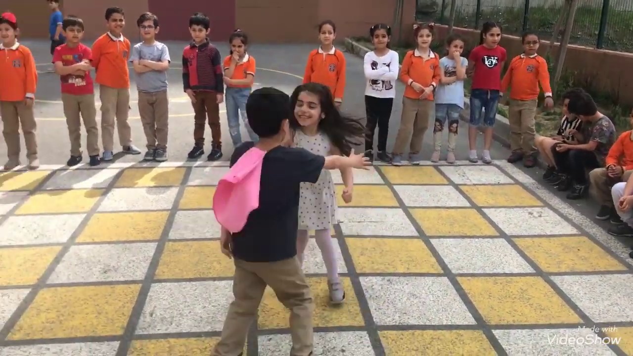 MENDİL KAPMA OYUNU