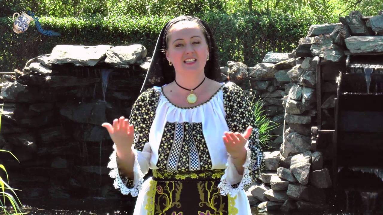 FELICIA COSTA -  IEȘI MĂICUȚĂ PÂNĂ N POARTĂ