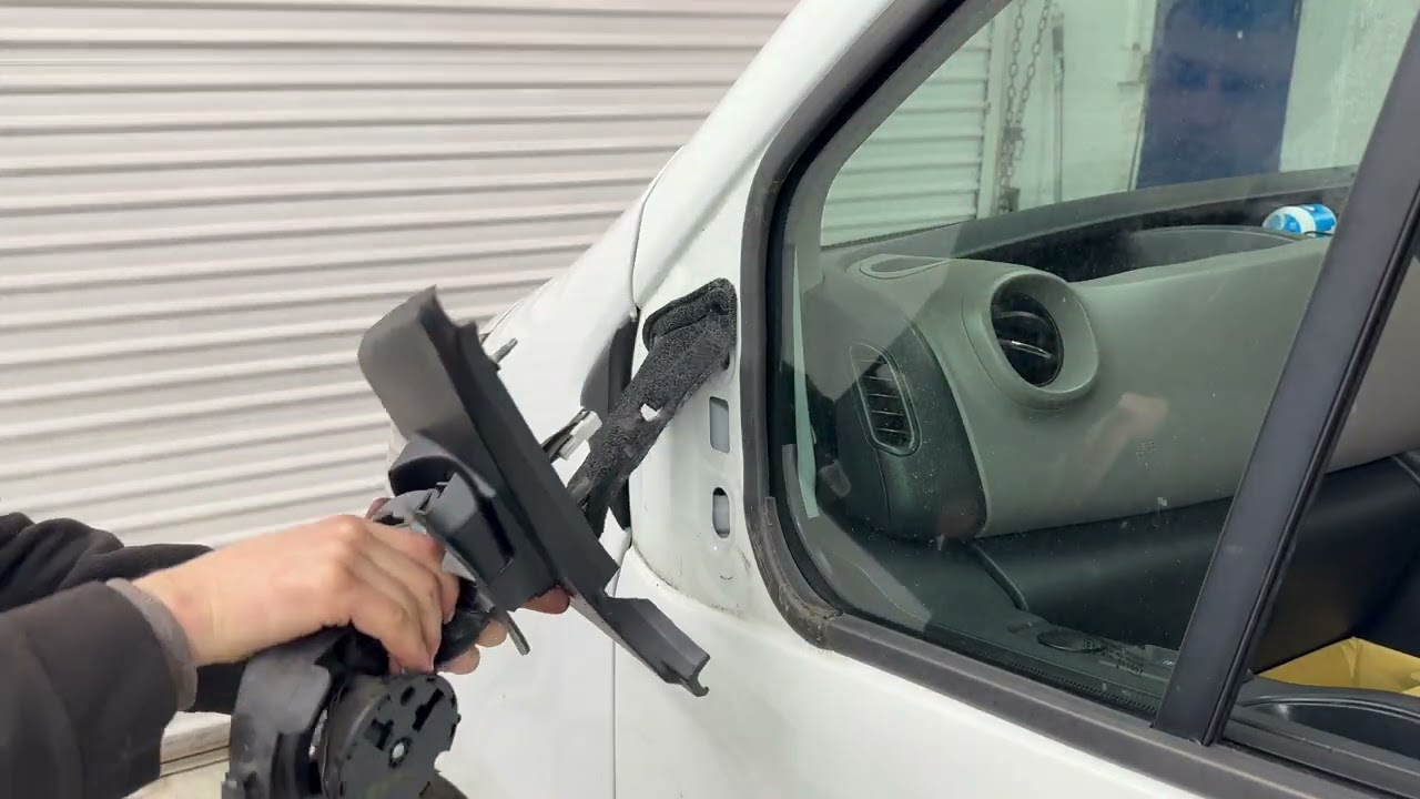 Door Mirror Removal/Replacement TVP Renault Trafic Vauxhall Vivaro Nissan Primastar - How To DIY