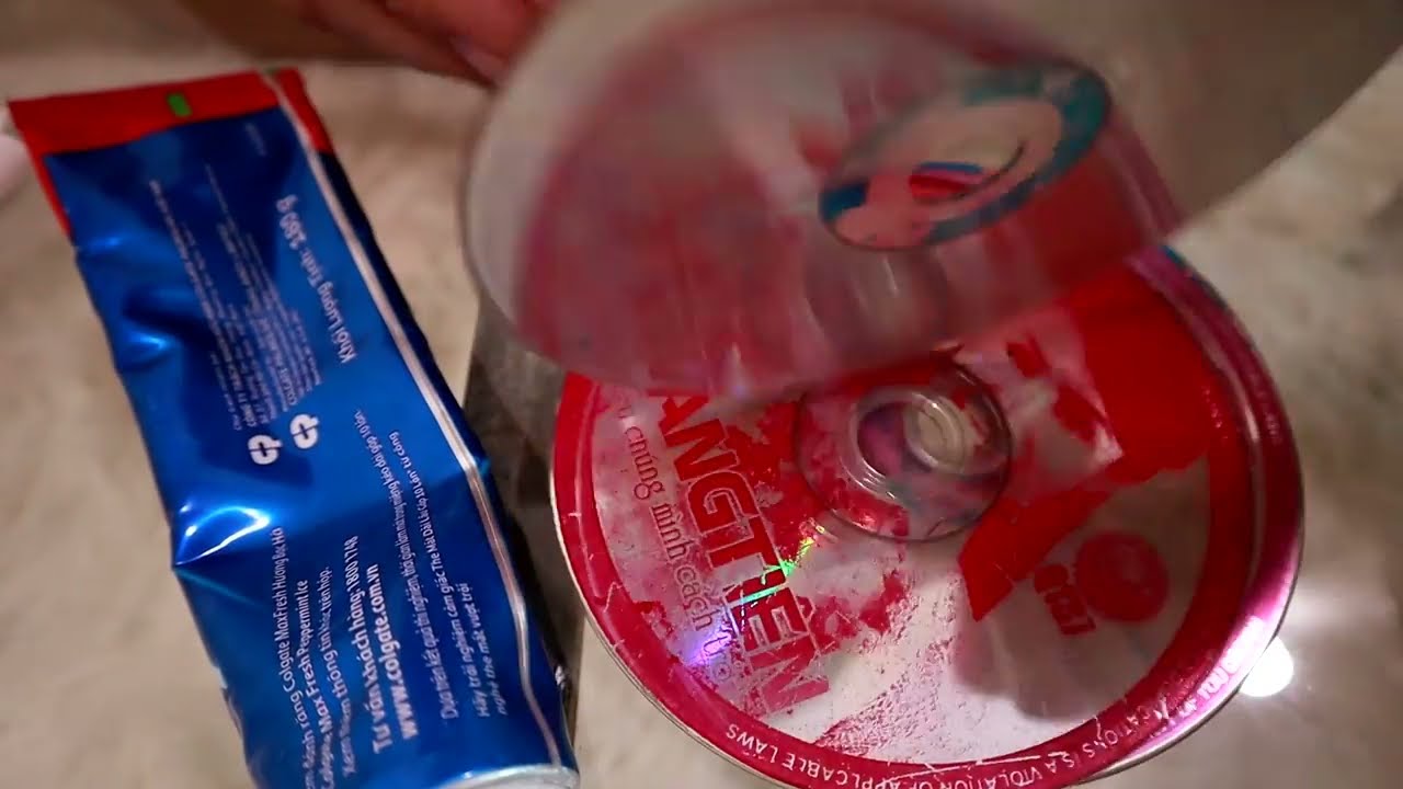 How to fix a broken tape (disc) that can't be rotated with toothpaste - Linn girl's life 8386